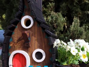 Nichoirs Ouiseaux - Feuille (bleu/rouge) • © AHM Créations